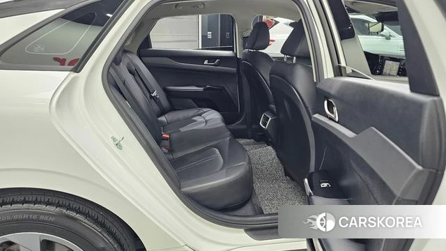 Kia K5 3rd generation 2023 Белый из Кореи, фото 3