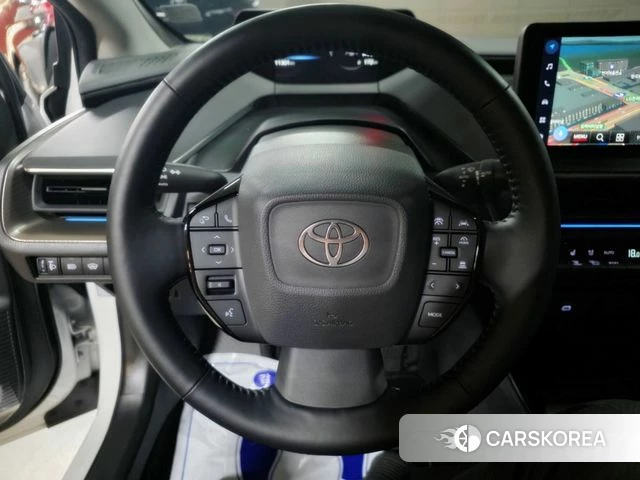 Toyota Prius 5th Generation 2025 Белый из Кореи, фото 3