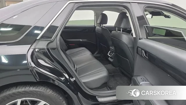 Hyundai Grandeur Hybrid (GN7) 2023 Черный из Кореи, фото 3