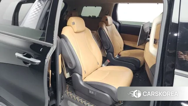 Kia Carnival 4th generation 2021 Черный из Кореи, фото 3
