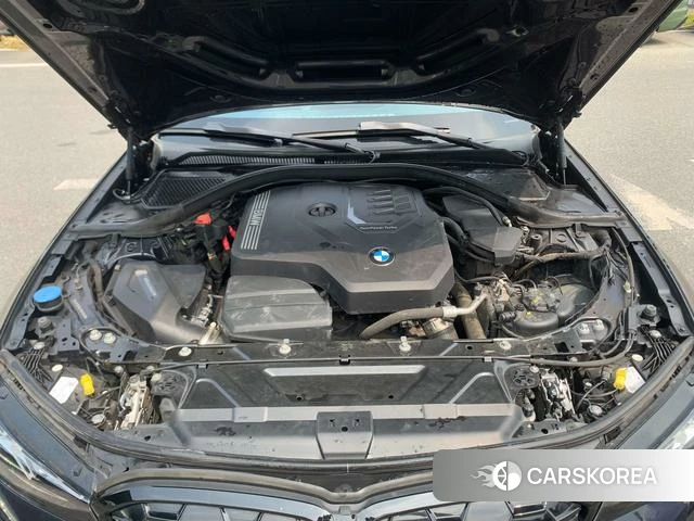 BMW 3 series 2023 Черный из Китая, фото 3