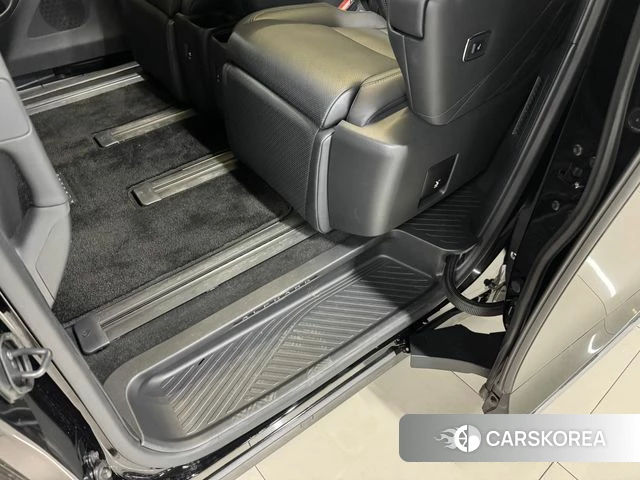Toyota Alphard 4th Generation 2024 Черный из Кореи, фото 3
