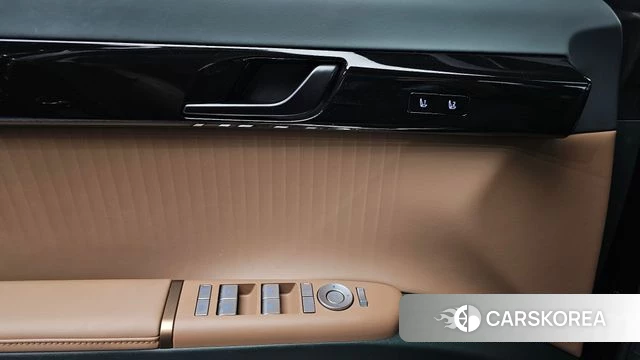 Hyundai Grandeur Hybrid (GN7) 2024 Черный из Кореи, фото 3