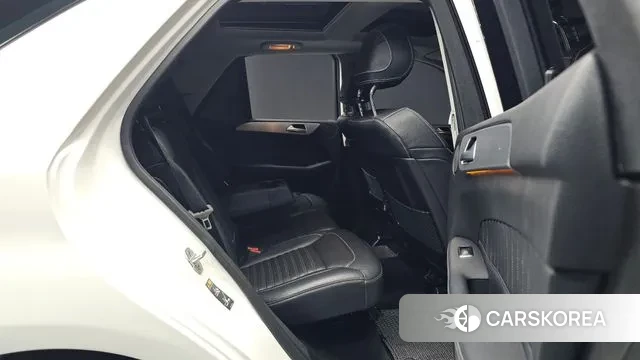 Mercedes-Benz GLE - Class W166 2018 Белый из Кореи, фото 3