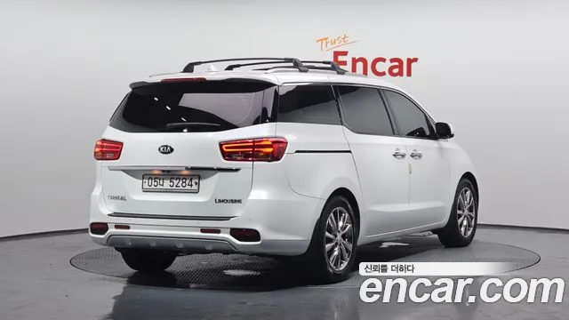 Kia The New Carnival 2018 Белый из Кореи, фото 3