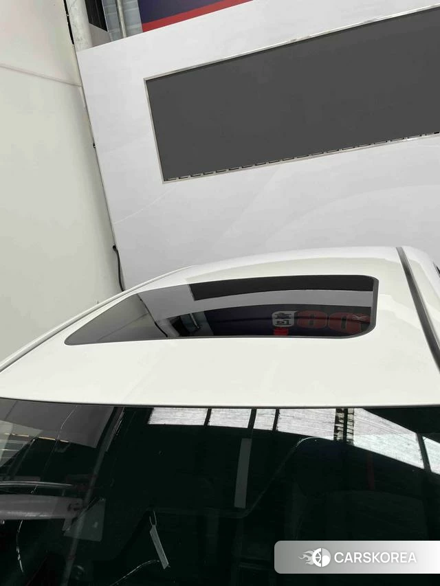 Toyota Lei Ling 2023 Белый из Китая, фото 3