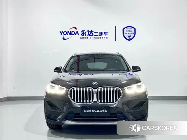BMW X1 2022 Темно-серый из Китая, фото 3