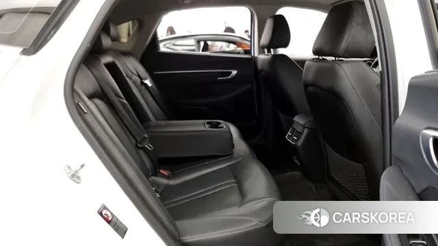 Hyundai Sonata (DN8) 2022 Белый из Кореи, фото 3