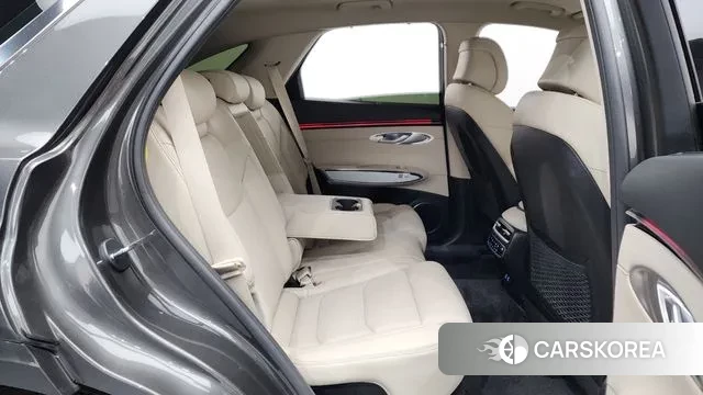 Genesis GV70 2024 Серый из Кореи, фото 3