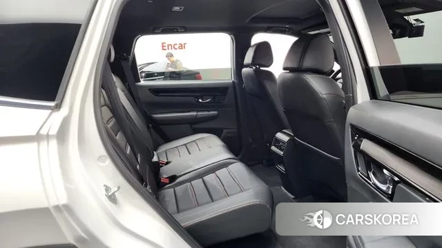Honda CR-V 6th generation 2024 Белый из Кореи, фото 3