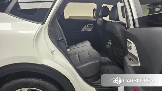 Kia Niro Plus 2022 Белый из Кореи, фото 3