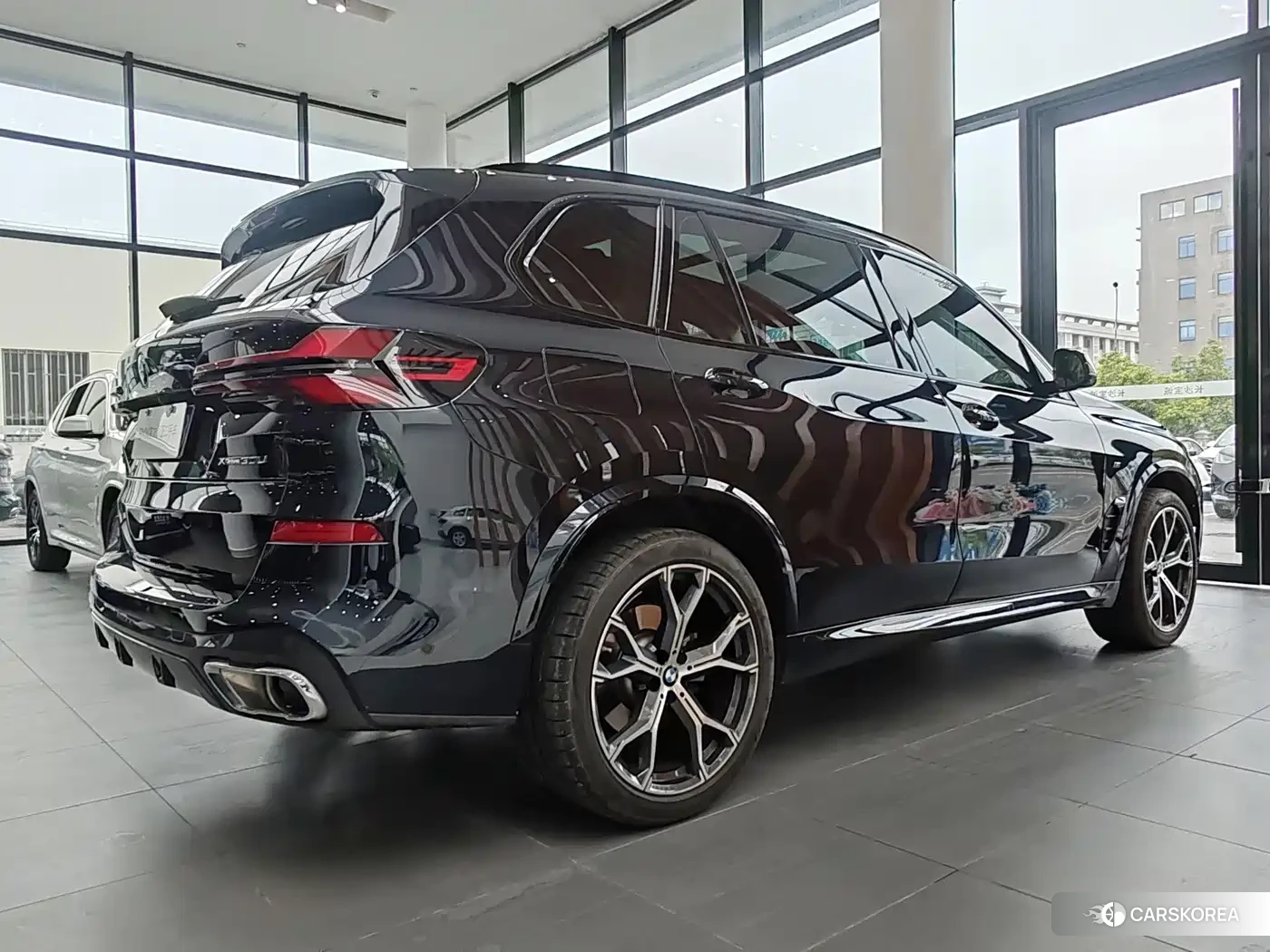 BMW X5 2024 Черный из Китая, фото 3