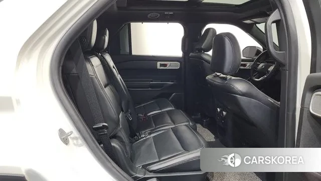Ford Explorer 6th Generation 2019 Белый из Кореи, фото 3