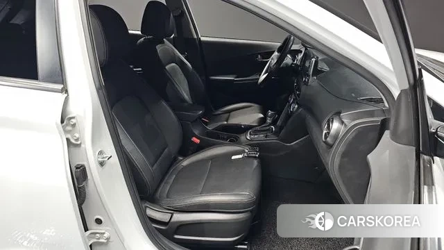 Hyundai Kona 2018 Белый из Кореи, фото 3