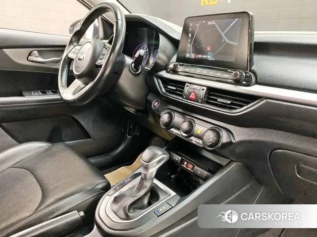 Kia Come New K3 2018 Жемчужный цвет из Кореи, фото 3