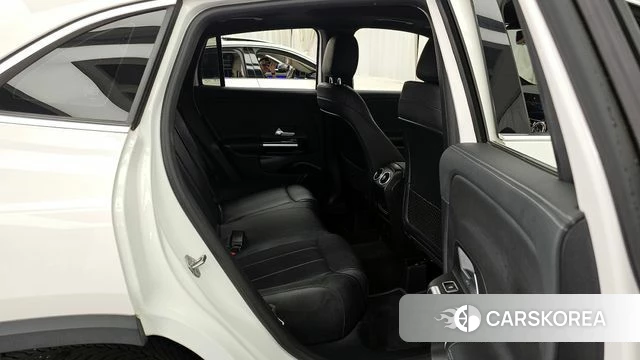Mercedes-Benz GLA - Class H247 2021 Белый из Кореи, фото 3