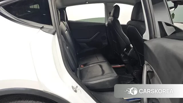 Tesla Model Y 2021 Белый из Кореи, фото 3