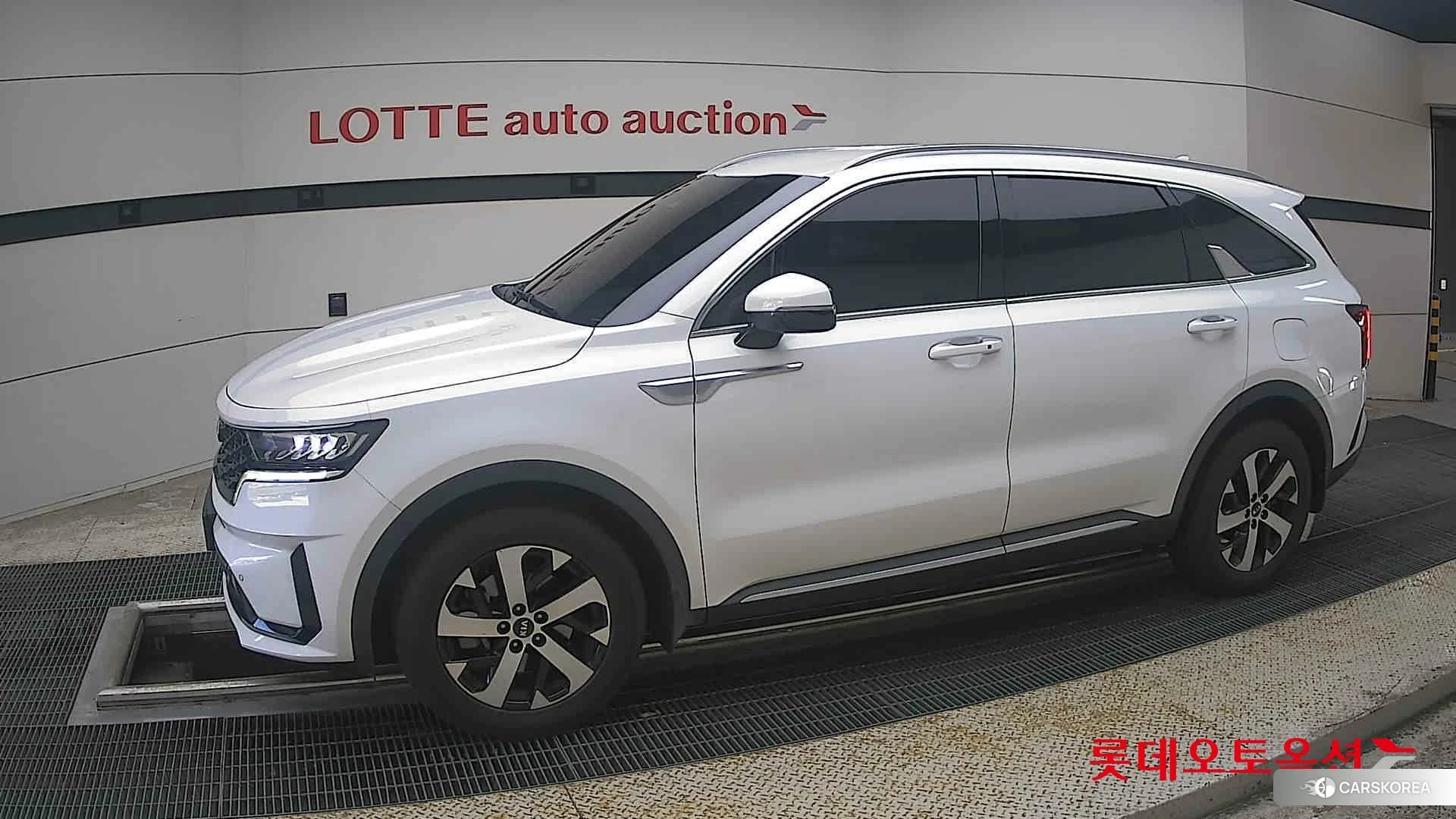 Kia Sorento 2021 Белый из Кореи, фото 3
