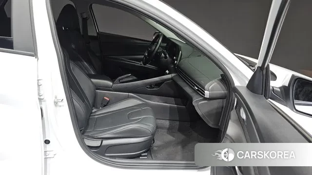 Hyundai Avante (CN7) 2021 Белый из Кореи, фото 3