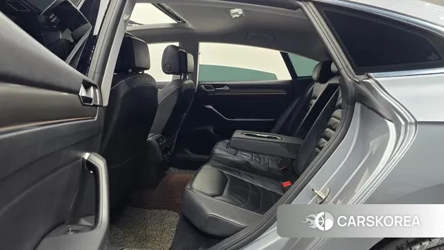 Volkswagen Arteon 2019 Серебряный из Кореи, фото 3