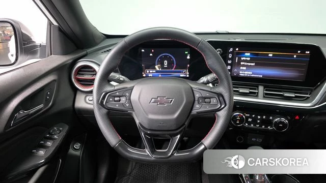 Chevrolet (GM Daewoo) Trax Crossover 2023 Белый из Кореи, фото 3