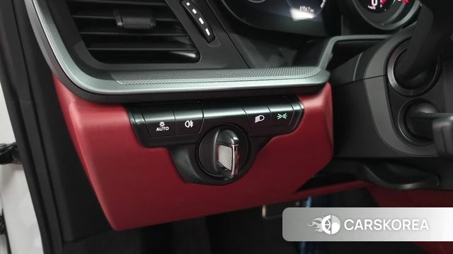 Porsche 911(992) 2024 Белый из Кореи, фото 3