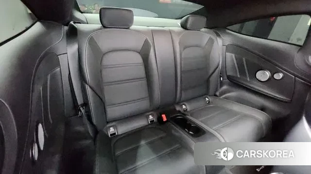 Mercedes-Benz C-Class W205 2018 Черный из Кореи, фото 3