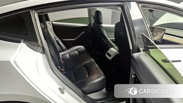 Tesla Model 3 2021 Белый из Кореи, фото 3