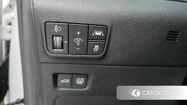 Kia K5 Hybrid 3rd Generation 2023 Белый из Кореи, фото 3