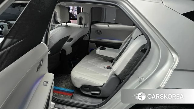 Hyundai Ionic 5 2024 Серебристо-серый из Кореи, фото 3