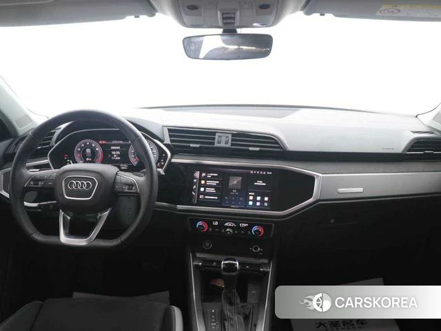 Audi Q3 2023 Белый из Китая, фото 3