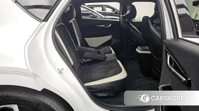 Kia EV6 2022 Белый из Кореи, фото 3