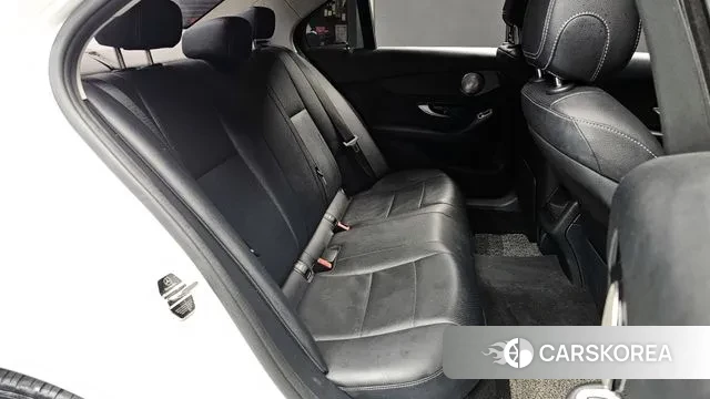 Mercedes-Benz C-Class W205 2018 Белый из Кореи, фото 3