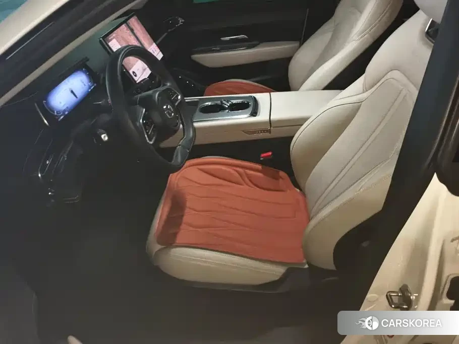 Mazda EZ-6 2025 Белый из Китая, фото 3