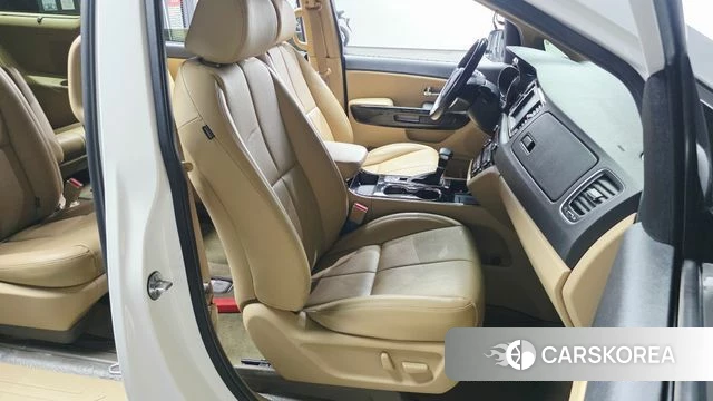 Kia The New Carnival id 4458931 из Кореи 3