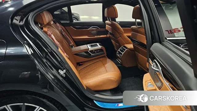 BMW 7 Series (G11) 2020 Черный из Кореи, фото 3