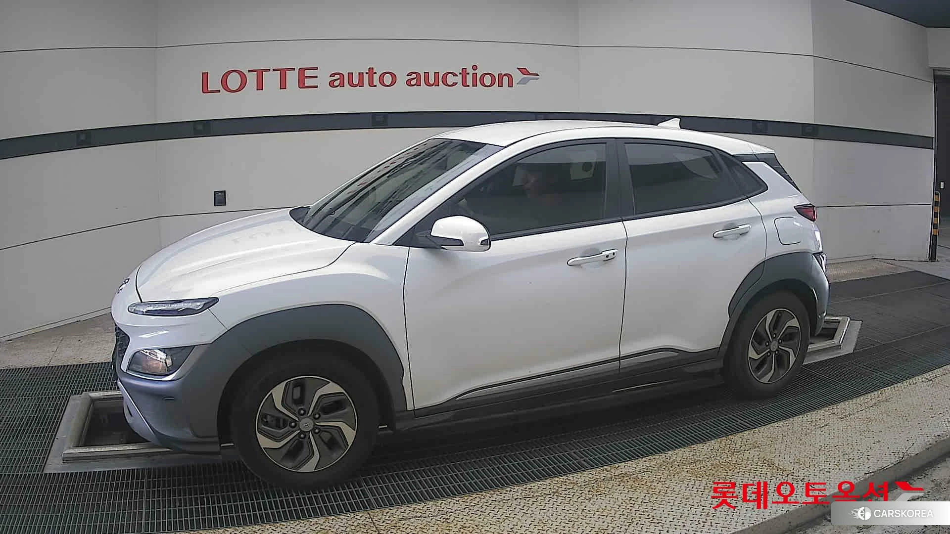Hyundai Kona Hybrid 2022 Atlas White из Кореи, фото 3