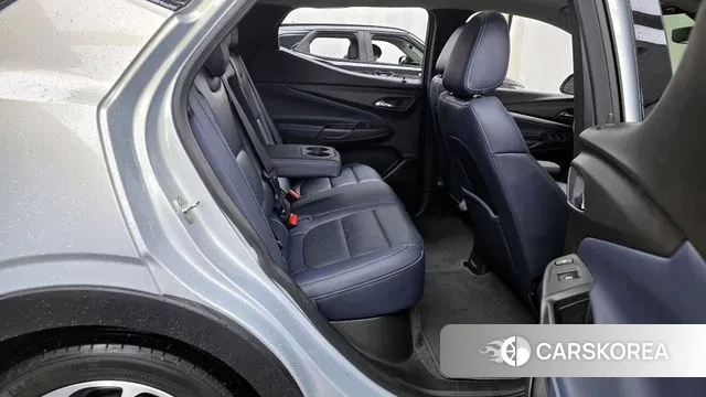 Chevrolet (GM Daewoo) Bolt EUV 2022 Серебряный из Кореи, фото 3