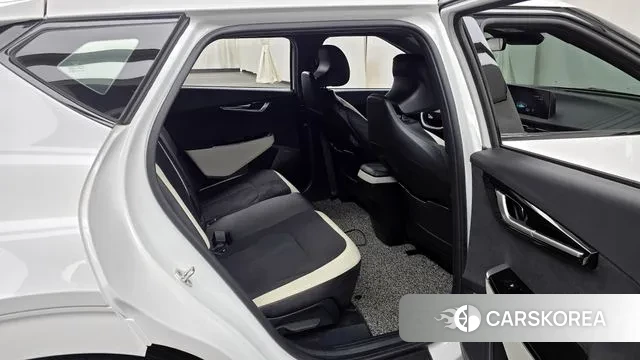 Kia EV6 2022 Белый из Кореи, фото 3