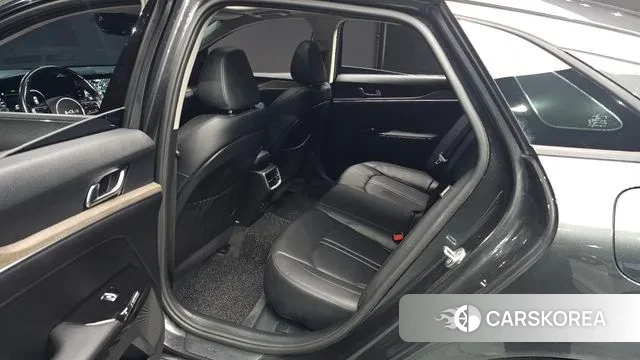 Kia K5 3rd generation 2022 Серый из Кореи, фото 3