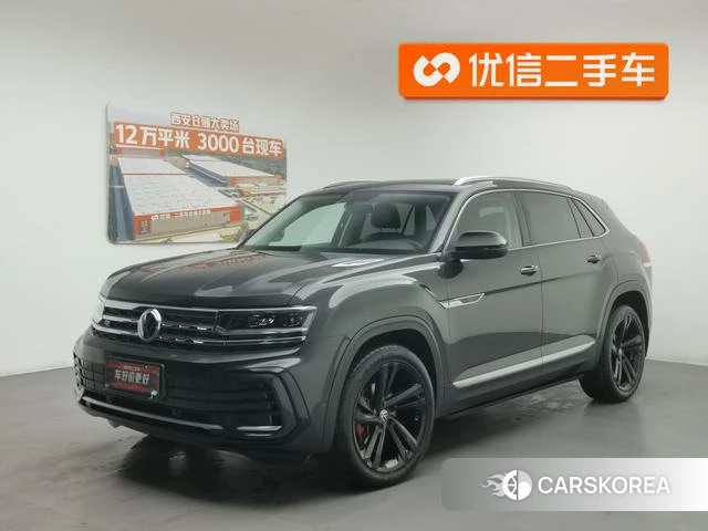 Volkswagen Tourang 2021 Черный из Китая, фото 3