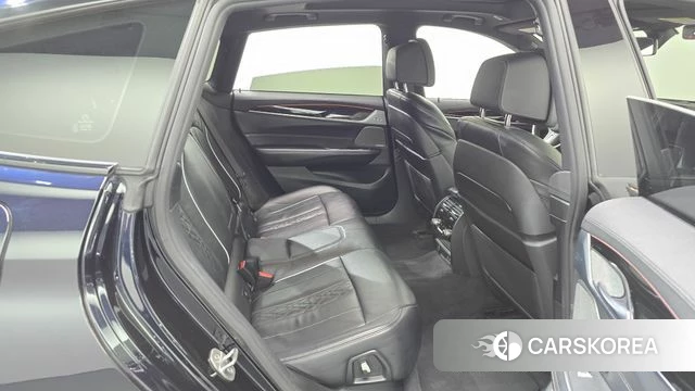 BMW 6 Series GT (G32) 2020 Черный из Кореи, фото 3