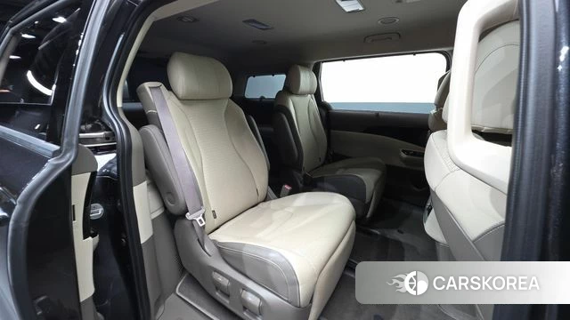 Kia Carnival 4th generation 2023 Серый из Кореи, фото 3