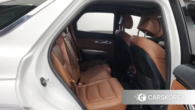 Genesis GV70 2021 Белый из Кореи, фото 3