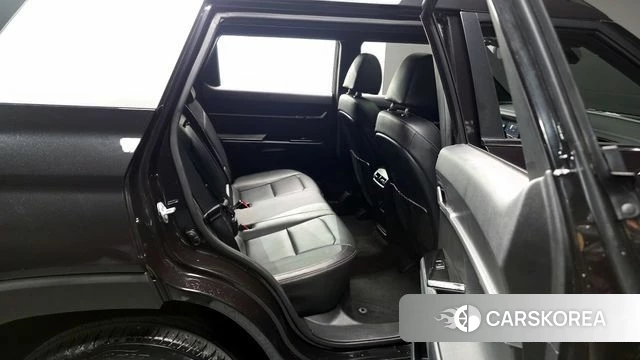 Ssangyong Torres 2022 Черный из Кореи, фото 3