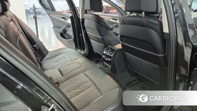 BMW 5 Series (G30) 2022 Серый из Кореи, фото 3