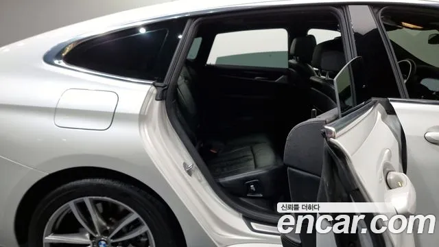 BMW 6 Series GT (G32) 2020 Белый из Кореи, фото 3