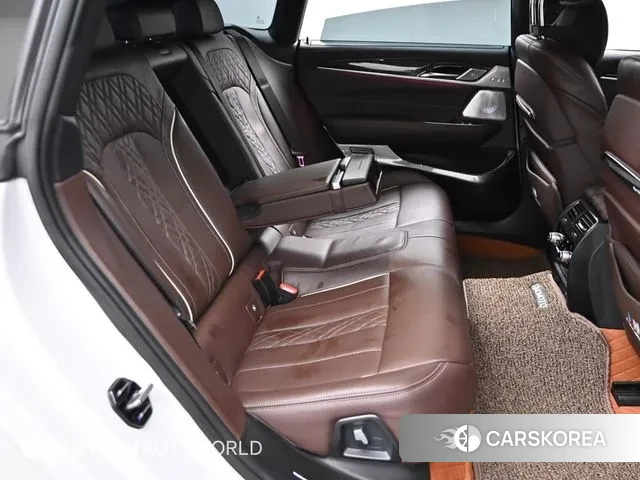 BMW 6 Series GT (G32) 2022 Белый из Кореи, фото 3