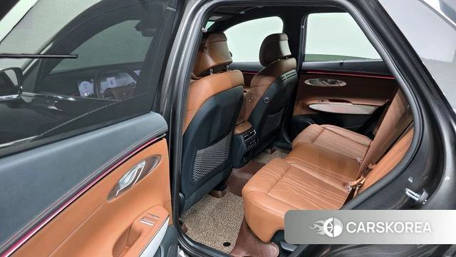 Genesis GV70 2024 Серый из Кореи, фото 3