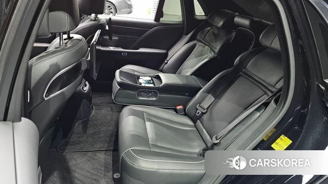 Genesis G90 (RS4) 2024 Черный из Кореи, фото 3